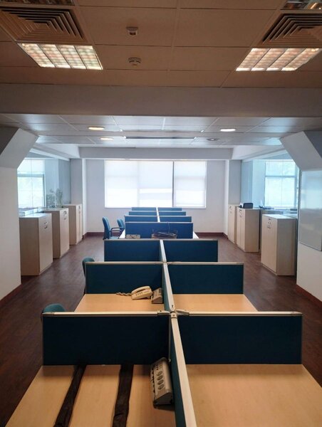 Aviatiei / Birouri 100-300 mp, metrou Aurel Vlaicu